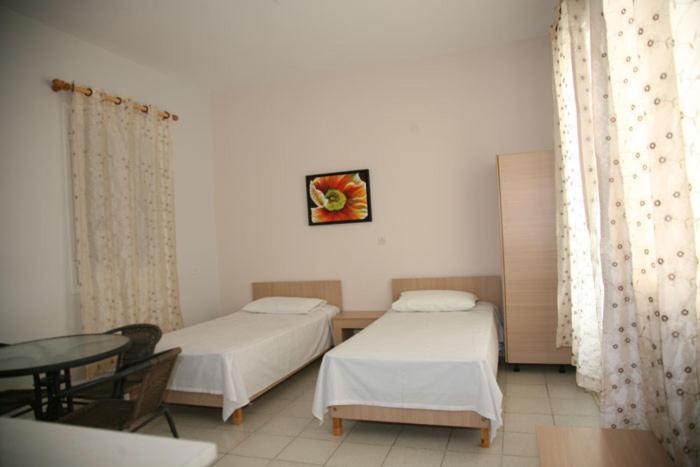 Liza Rooms Lixouri Extérieur photo